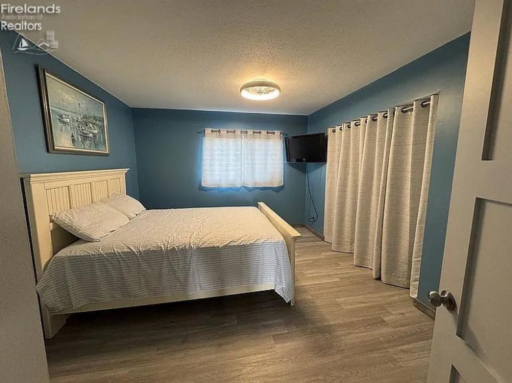 6458 Harris Harbor Drive, Oak Harbor, 43449, 2 Bedrooms Bedrooms, ,1 BathroomBathrooms,Residential,For Sale,Harris Harbor,20261712