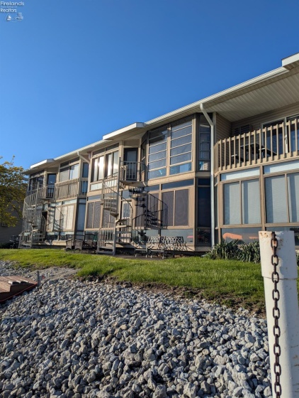 6458 Harris Harbor Drive, Oak Harbor, 43449, 2 Bedrooms Bedrooms, ,1 BathroomBathrooms,Residential,For Sale,Harris Harbor,20261712