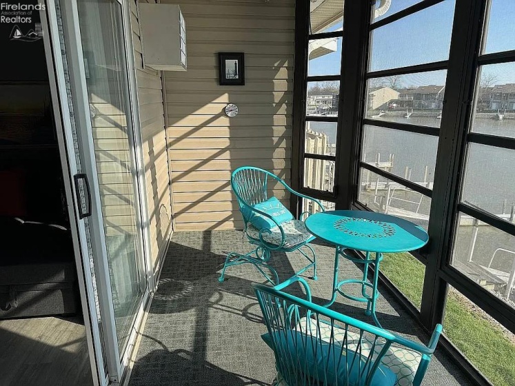 6458 Harris Harbor Drive, Oak Harbor, 43449, 2 Bedrooms Bedrooms, ,1 BathroomBathrooms,Residential,For Sale,Harris Harbor,20261712