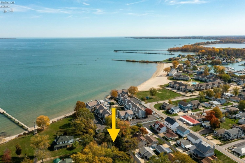 5861 Woodland Drive, Port Clinton, 43452, 4 Bedrooms Bedrooms, ,2 BathroomsBathrooms,Residential,For Sale,Woodland,20261739