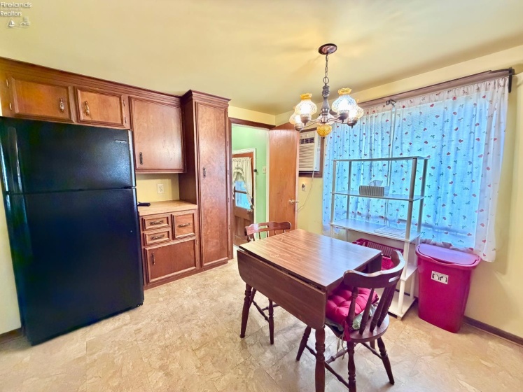 605 Gardner Street, Bellevue, 44811, 2 Bedrooms Bedrooms, ,2 BathroomsBathrooms,Residential,For Sale,Gardner,20261688