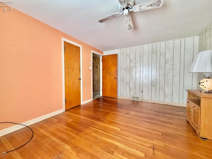 605 Gardner Street, Bellevue, 44811, 2 Bedrooms Bedrooms, ,2 BathroomsBathrooms,Residential,For Sale,Gardner,20261688