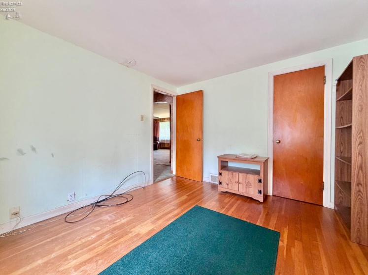 605 Gardner Street, Bellevue, 44811, 2 Bedrooms Bedrooms, ,2 BathroomsBathrooms,Residential,For Sale,Gardner,20261688