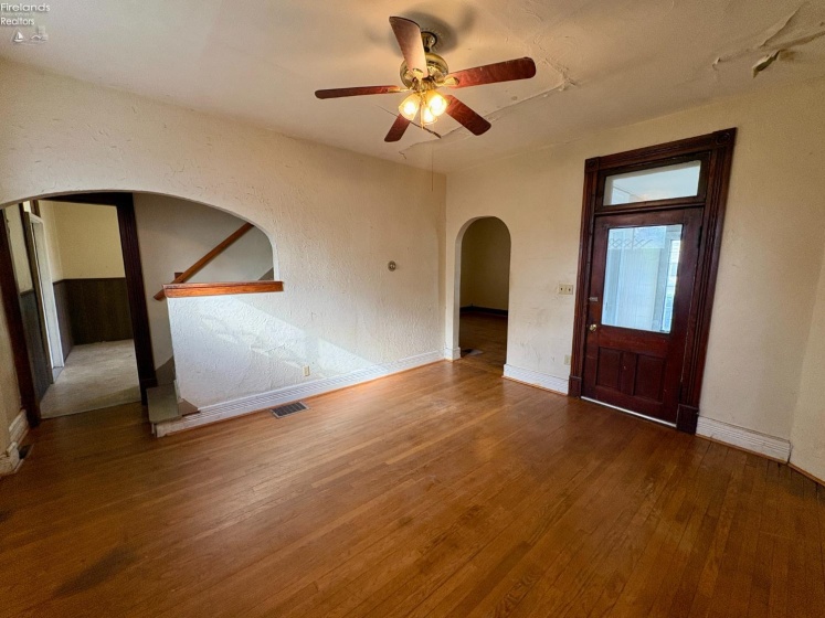 70 Sandusky Street, Tiffin, 44883, 3 Bedrooms Bedrooms, ,2 BathroomsBathrooms,Residential,For Sale,Sandusky,20261749