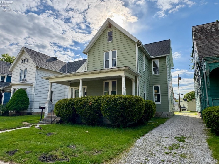 70 Sandusky Street, Tiffin, 44883, 3 Bedrooms Bedrooms, ,2 BathroomsBathrooms,Residential,For Sale,Sandusky,20261749