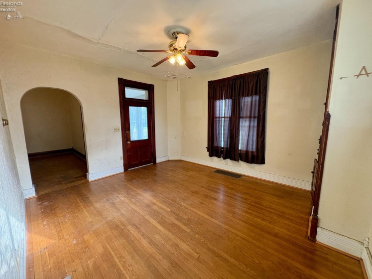 70 Sandusky Street, Tiffin, 44883, 3 Bedrooms Bedrooms, ,2 BathroomsBathrooms,Residential,For Sale,Sandusky,20261749