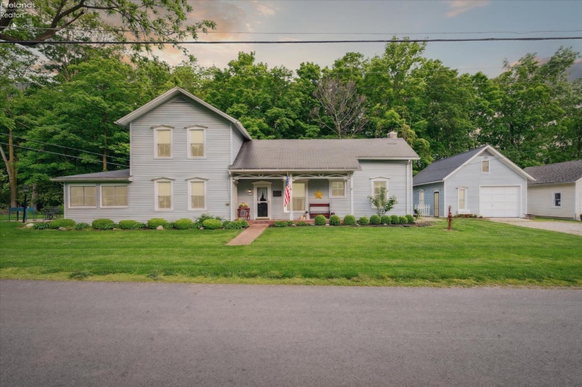 569 Victory Lane, Put-In-Bay, 43456, 4 Bedrooms Bedrooms, ,2 BathroomsBathrooms,Residential,For Sale,Victory,20261760