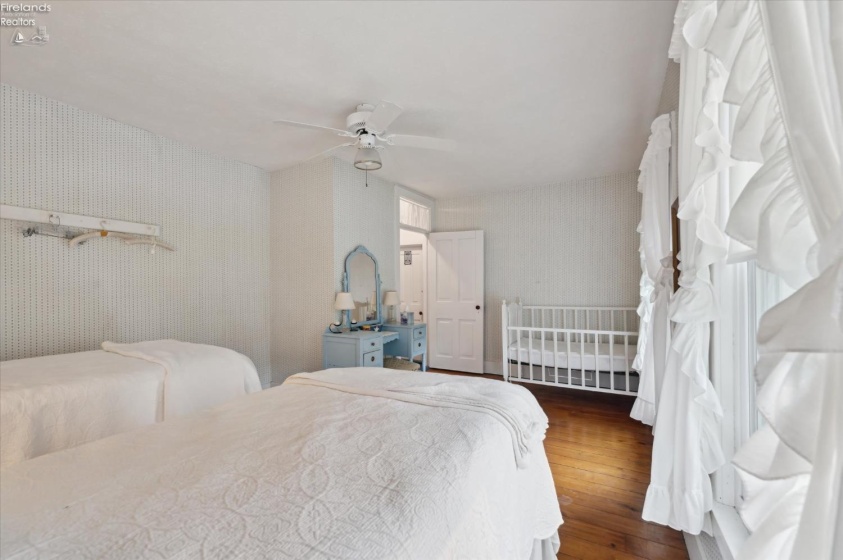 569 Victory Lane, Put-In-Bay, 43456, 4 Bedrooms Bedrooms, ,2 BathroomsBathrooms,Residential,For Sale,Victory,20261760