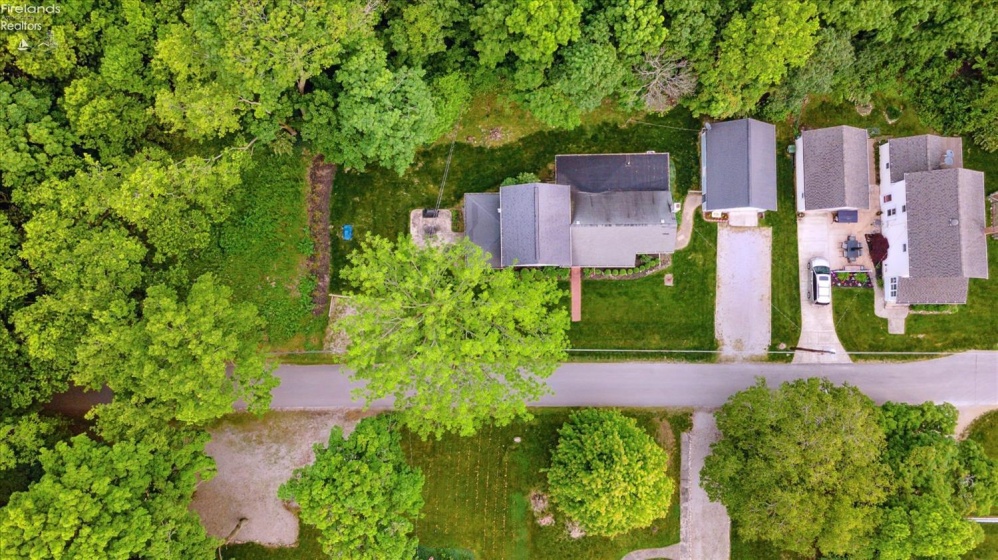 569 Victory Lane, Put-In-Bay, 43456, 4 Bedrooms Bedrooms, ,2 BathroomsBathrooms,Residential,For Sale,Victory,20261760