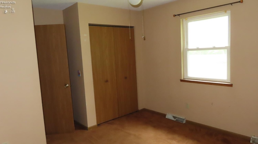 217 River Bend Road, Port Clinton, 43452, 2 Bedrooms Bedrooms, ,1 BathroomBathrooms,Residential,For Sale,River Bend,20261655