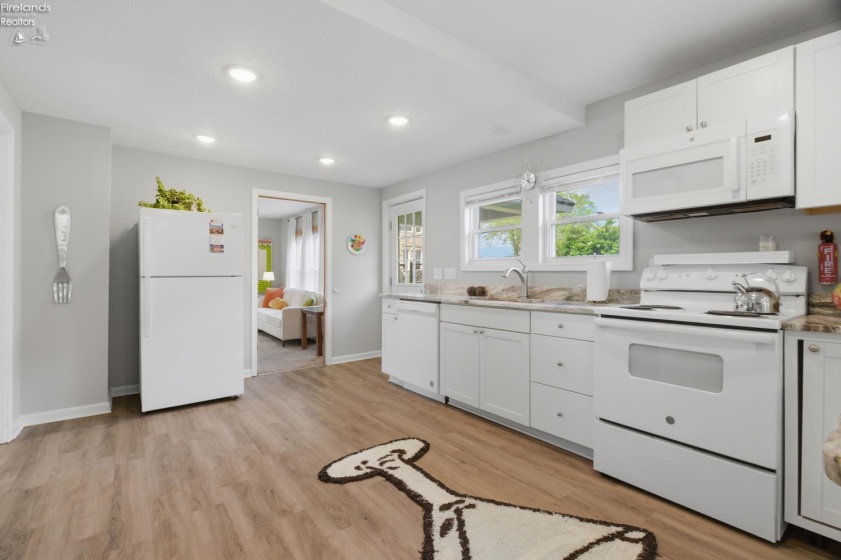 156 Beaver Court, Amherst, 44001, 4 Bedrooms Bedrooms, ,2 BathroomsBathrooms,Residential,For Sale,Beaver,20261772