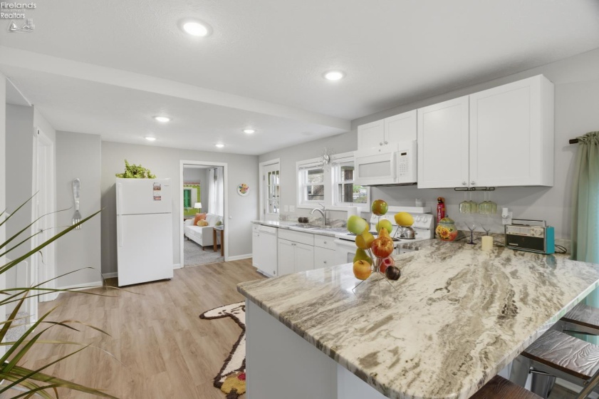 156 Beaver Court, Amherst, 44001, 4 Bedrooms Bedrooms, ,2 BathroomsBathrooms,Residential,For Sale,Beaver,20261772