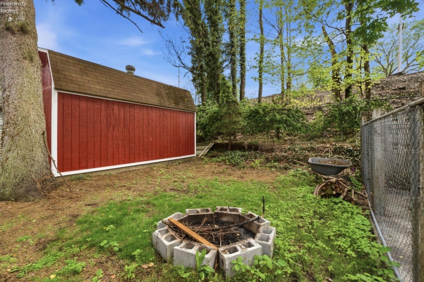 156 Beaver Court, Amherst, 44001, 4 Bedrooms Bedrooms, ,2 BathroomsBathrooms,Residential,For Sale,Beaver,20261772