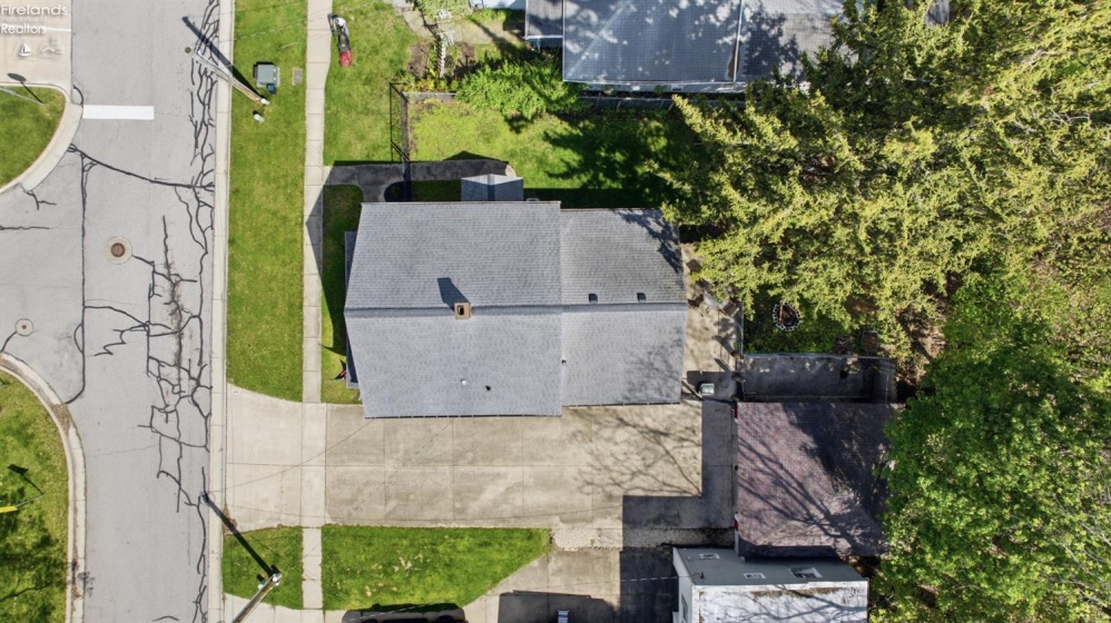 156 Beaver Court, Amherst, 44001, 4 Bedrooms Bedrooms, ,2 BathroomsBathrooms,Residential,For Sale,Beaver,20261772