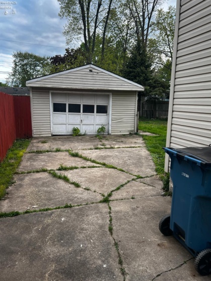 3162 Lincoln Street, Lorain, 44052, 3 Bedrooms Bedrooms, ,1 BathroomBathrooms,Residential,For Sale,Lincoln,20261769