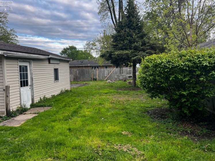 3162 Lincoln Street, Lorain, 44052, 3 Bedrooms Bedrooms, ,1 BathroomBathrooms,Residential,For Sale,Lincoln,20261769
