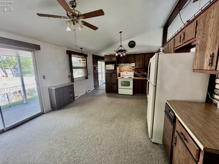 925 Nautical Drive, Vermilion, 44089, 3 Bedrooms Bedrooms, ,2 BathroomsBathrooms,Residential,For Sale,Nautical,20261775