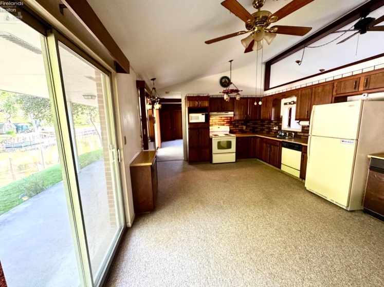 925 Nautical Drive, Vermilion, 44089, 3 Bedrooms Bedrooms, ,2 BathroomsBathrooms,Residential,For Sale,Nautical,20261775