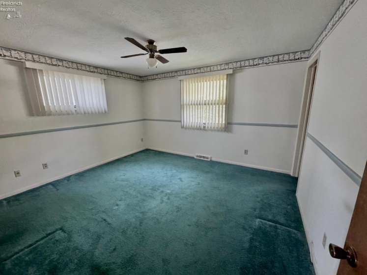 925 Nautical Drive, Vermilion, 44089, 3 Bedrooms Bedrooms, ,2 BathroomsBathrooms,Residential,For Sale,Nautical,20261775
