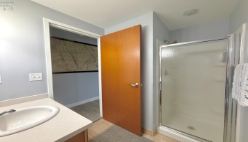 401 Shoreline Drive, Sandusky, 44870, 2 Bedrooms Bedrooms, ,2 BathroomsBathrooms,Residential,For Sale,Shoreline,20261178