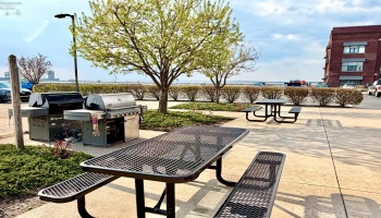 401 Shoreline Drive, Sandusky, 44870, 2 Bedrooms Bedrooms, ,2 BathroomsBathrooms,Residential,For Sale,Shoreline,20261178