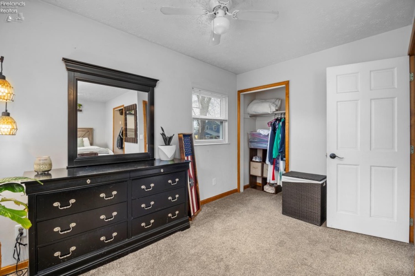1121 Oakwood Drive, Vermilion, 44089, 3 Bedrooms Bedrooms, ,2 BathroomsBathrooms,Residential,For Sale,Oakwood,20261786