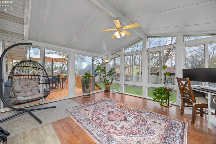 1121 Oakwood Drive, Vermilion, 44089, 3 Bedrooms Bedrooms, ,2 BathroomsBathrooms,Residential,For Sale,Oakwood,20261786