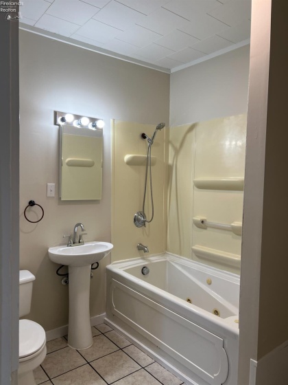 1406 Lindsley Street, Sandusky, 44870, 3 Bedrooms Bedrooms, ,1 BathroomBathrooms,Residential,For Sale,Lindsley,20261774