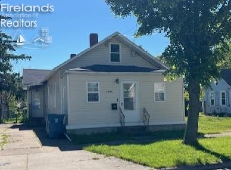 1406 Lindsley Street, Sandusky, 44870, 3 Bedrooms Bedrooms, ,1 BathroomBathrooms,Residential,For Sale,Lindsley,20261774