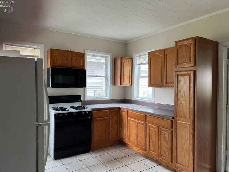 1406 Lindsley Street, Sandusky, 44870, 3 Bedrooms Bedrooms, ,1 BathroomBathrooms,Residential,For Sale,Lindsley,20261774