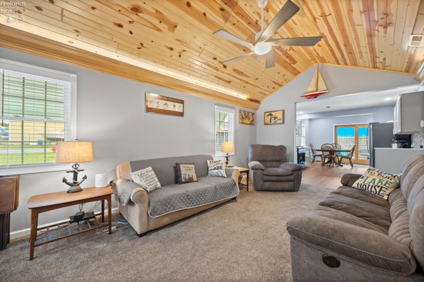 230 Sackett Road, Marblehead, 43440, 3 Bedrooms Bedrooms, ,1 BathroomBathrooms,Residential,For Sale,Sackett,20261770
