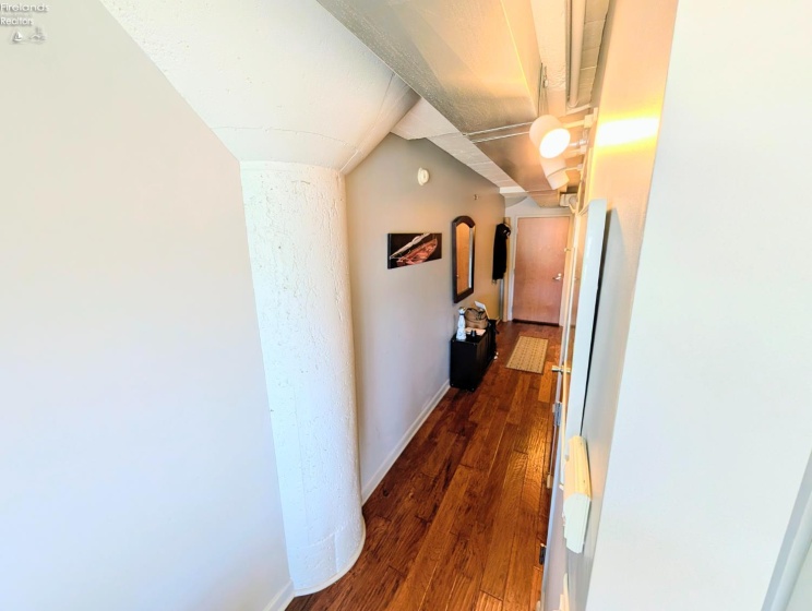 401 SHORELINE Drive, Sandusky, 44870, 1 Bedroom Bedrooms, ,1 BathroomBathrooms,Residential,For Sale,SHORELINE,20261778