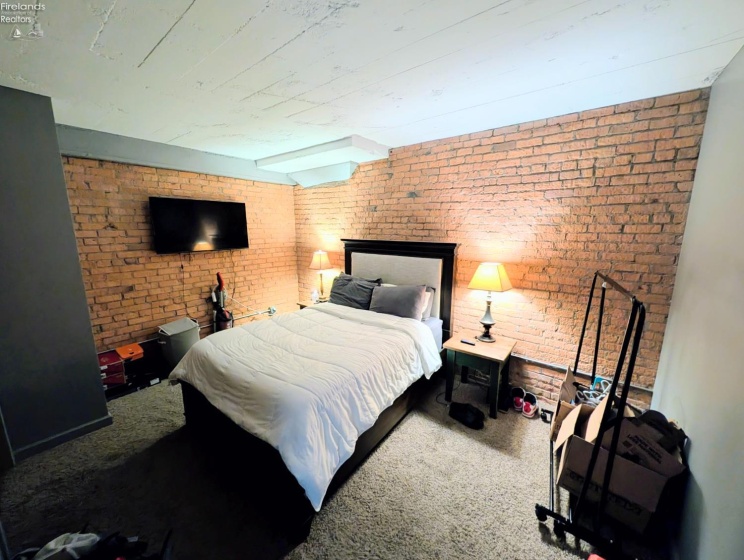 401 SHORELINE Drive, Sandusky, 44870, 1 Bedroom Bedrooms, ,1 BathroomBathrooms,Residential,For Sale,SHORELINE,20261778