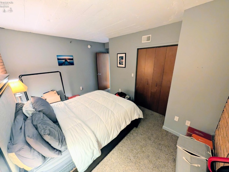 401 SHORELINE Drive, Sandusky, 44870, 1 Bedroom Bedrooms, ,1 BathroomBathrooms,Residential,For Sale,SHORELINE,20261778
