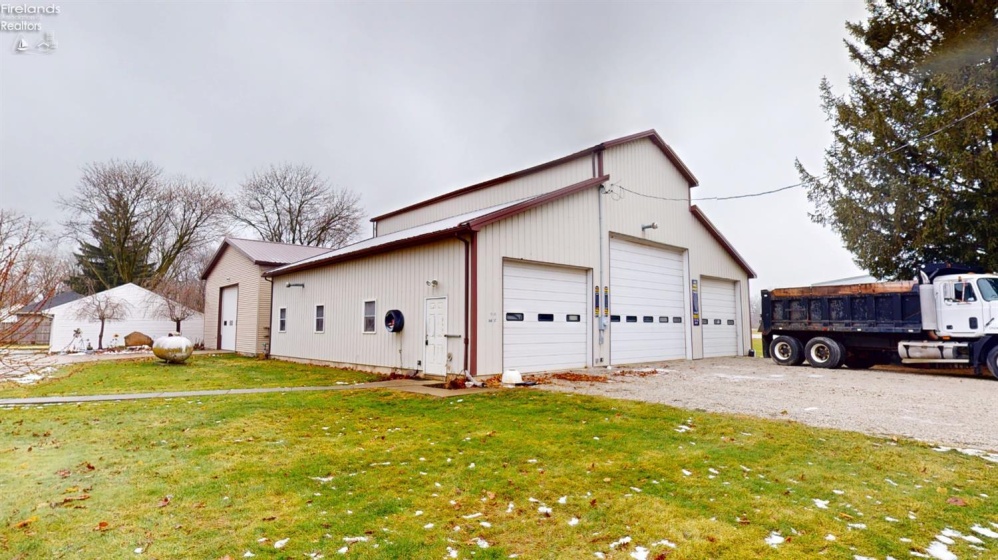 1001 Oak Street, Woodville, 43469, ,1 BathroomBathrooms,Residential,For Sale,Oak,20254739