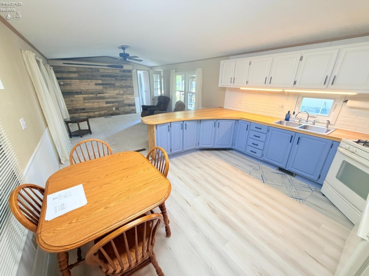 35 Bass Circle, Marblehead, 43440, 2 Bedrooms Bedrooms, ,2 BathroomsBathrooms,Residential,For Sale,Bass,20261795