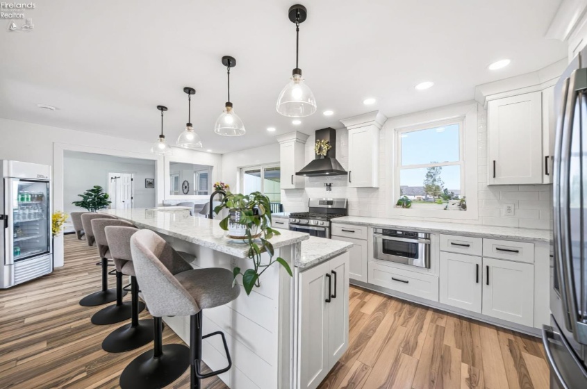 1766 Jeannie Drive, Marblehead, 43440, 4 Bedrooms Bedrooms, ,4 BathroomsBathrooms,Residential,For Sale,Jeannie,20261586