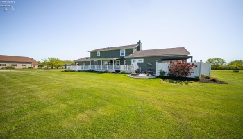 1766 Jeannie Drive, Marblehead, 43440, 4 Bedrooms Bedrooms, ,4 BathroomsBathrooms,Residential,For Sale,Jeannie,20261586