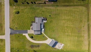 1766 Jeannie Drive, Marblehead, 43440, 4 Bedrooms Bedrooms, ,4 BathroomsBathrooms,Residential,For Sale,Jeannie,20261586