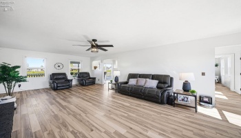 1766 Jeannie Drive, Marblehead, 43440, 4 Bedrooms Bedrooms, ,4 BathroomsBathrooms,Residential,For Sale,Jeannie,20261586
