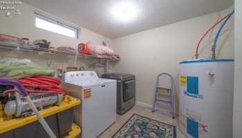 231 Highland, Bellevue, 44811, 3 Bedrooms Bedrooms, ,3 BathroomsBathrooms,Residential,For Sale,Highland,20261578