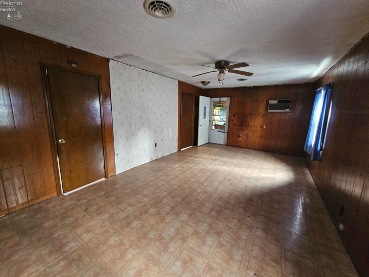 2057 SR 18, Republic, 44867, 4 Bedrooms Bedrooms, ,2 BathroomsBathrooms,Residential,For Sale,SR 18,20261789