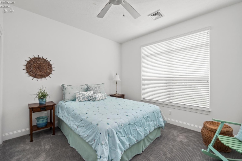 2621 Chateau Drive, Port Clinton, 43452, 3 Bedrooms Bedrooms, ,3 BathroomsBathrooms,Residential,For Sale,Chateau,20261783