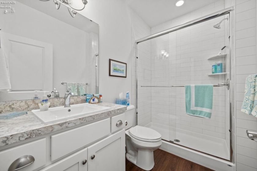 2621 Chateau Drive, Port Clinton, 43452, 3 Bedrooms Bedrooms, ,3 BathroomsBathrooms,Residential,For Sale,Chateau,20261783