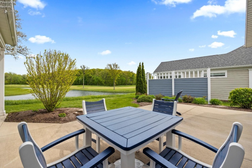 2621 Chateau Drive, Port Clinton, 43452, 3 Bedrooms Bedrooms, ,3 BathroomsBathrooms,Residential,For Sale,Chateau,20261783