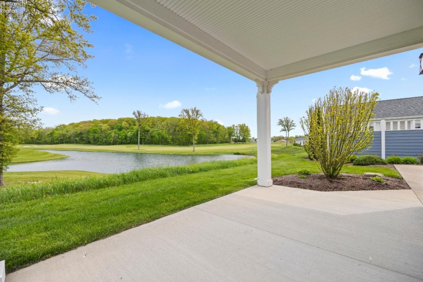2621 Chateau Drive, Port Clinton, 43452, 3 Bedrooms Bedrooms, ,3 BathroomsBathrooms,Residential,For Sale,Chateau,20261783