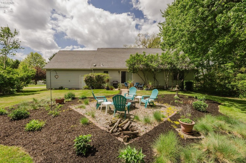 9208 River Road, Huron, 44839, 4 Bedrooms Bedrooms, ,3 BathroomsBathrooms,Residential,For Sale,River,20261693