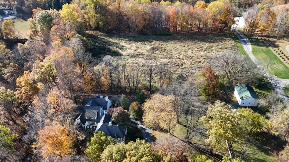 2961 Ridge Road, Norwalk, 44857, 4 Bedrooms Bedrooms, ,5 BathroomsBathrooms,Residential,For Sale,Ridge,20261812