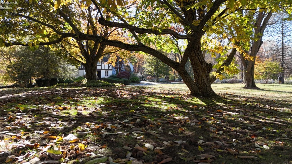 2961 Ridge Road, Norwalk, 44857, 4 Bedrooms Bedrooms, ,5 BathroomsBathrooms,Residential,For Sale,Ridge,20261812