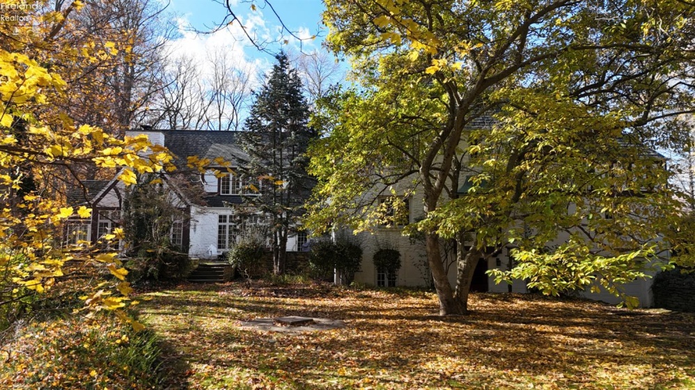 2961 Ridge Road, Norwalk, 44857, 4 Bedrooms Bedrooms, ,5 BathroomsBathrooms,Residential,For Sale,Ridge,20261812